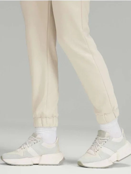 Lululemon Softstreme Relaxed High-Rise Pant White Opal Size 10 - Picture 3 of 7